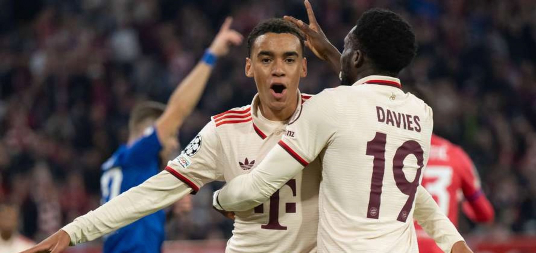 爱游戏-包含今夜葡萄牙体育调整名单以备意大利杯；回应争议环节打磨；赛场秩序良好；纪律约束更严格的词条